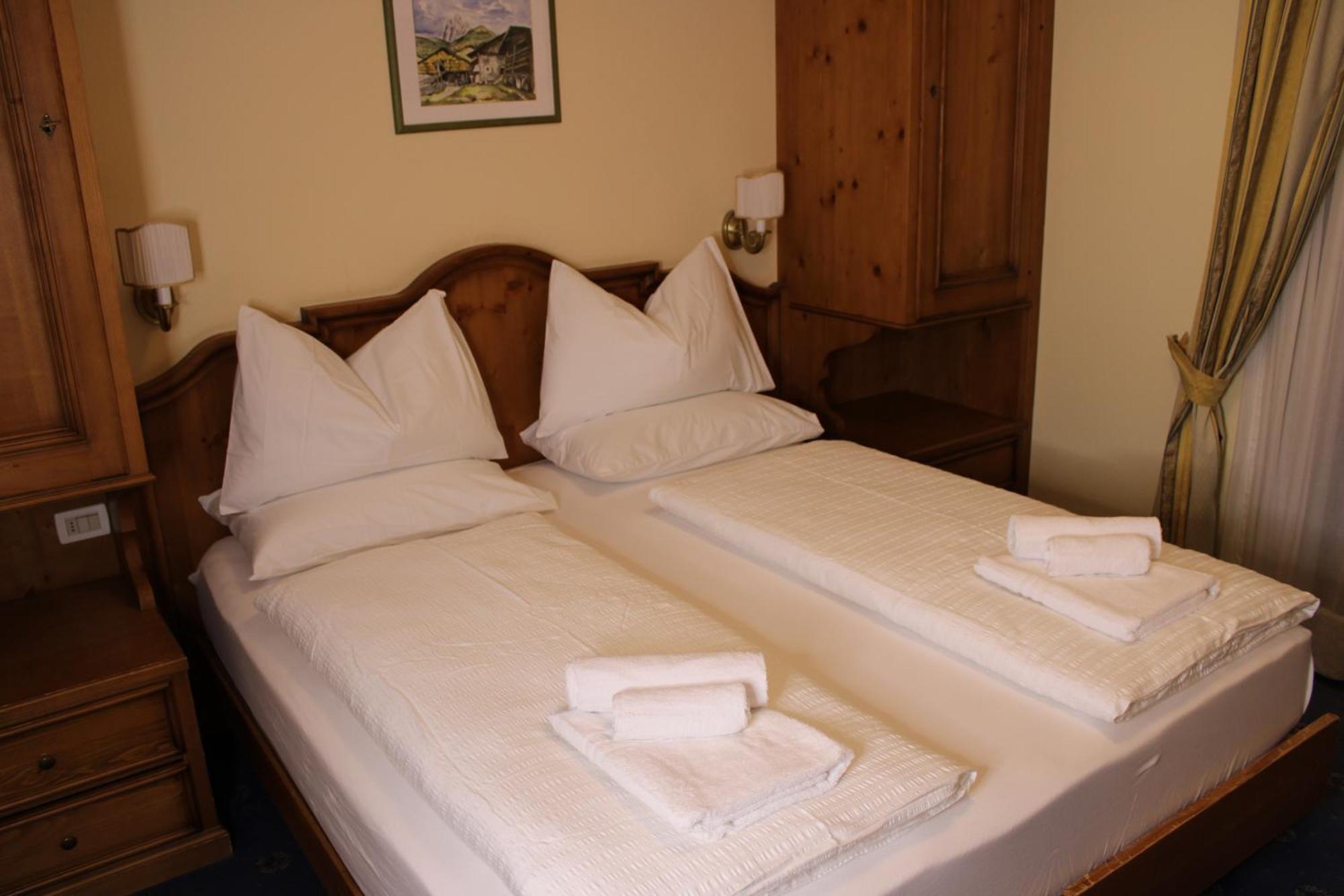 Hotel Europa Dolomites Selva di Val Gardena Dış mekan fotoğraf